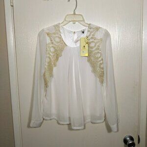 Liang Liang White Longsleeve Layered Blouse with Gold Embroirdry Sz: XL